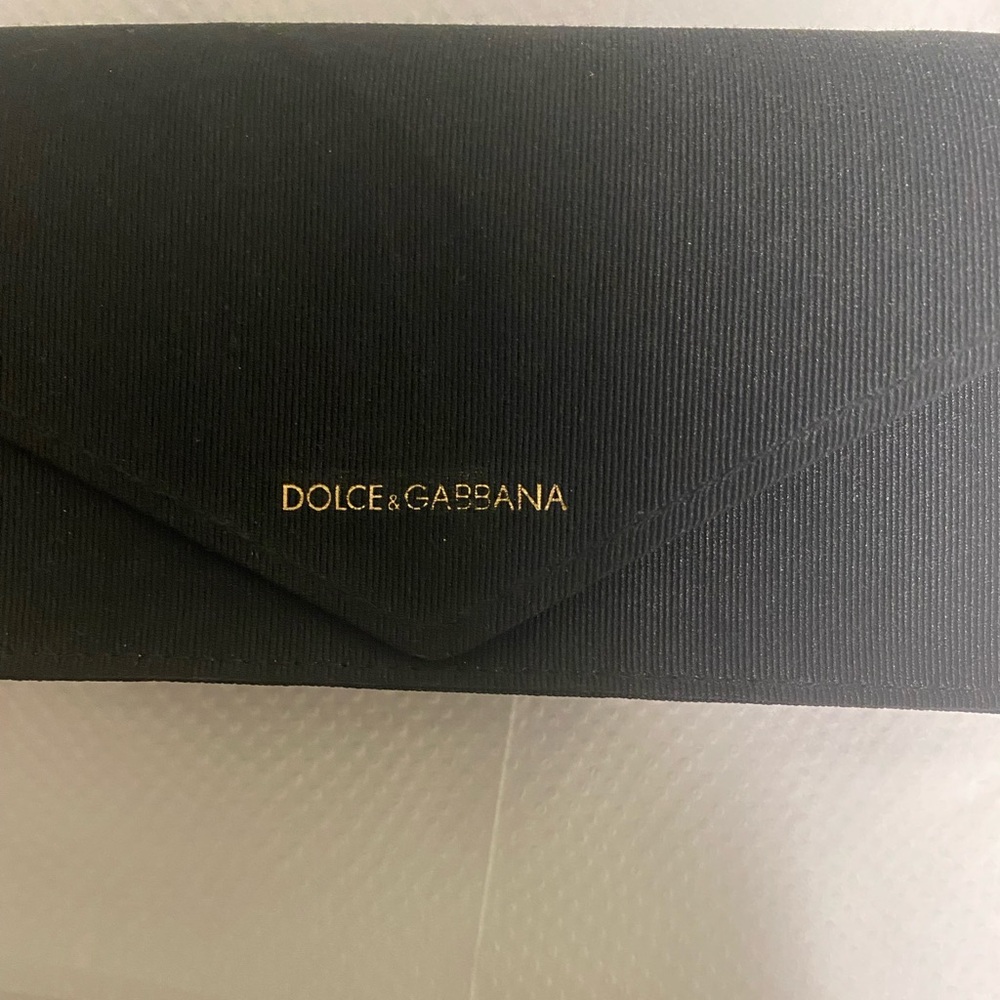 Dolce & Gabbana Elegant Black Clutch - Picture 5 of 10